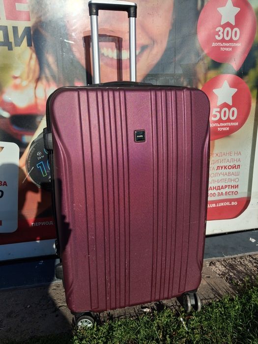 Куфар с колелца голям