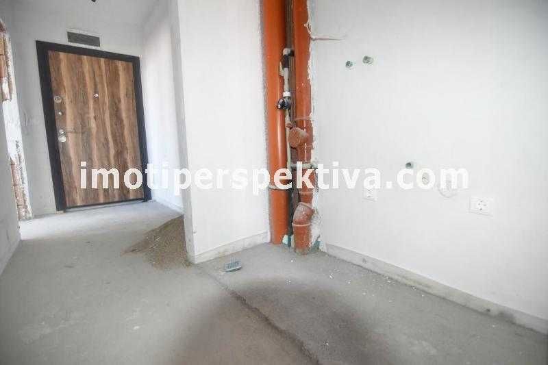 Продава се Многостаен апартамент в Пловдив, Остромила - 189 кв.м за 1300 €/кв.м - Снимка #10