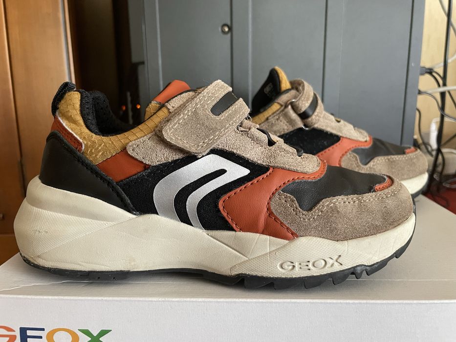 Сникърси Geox с кутия