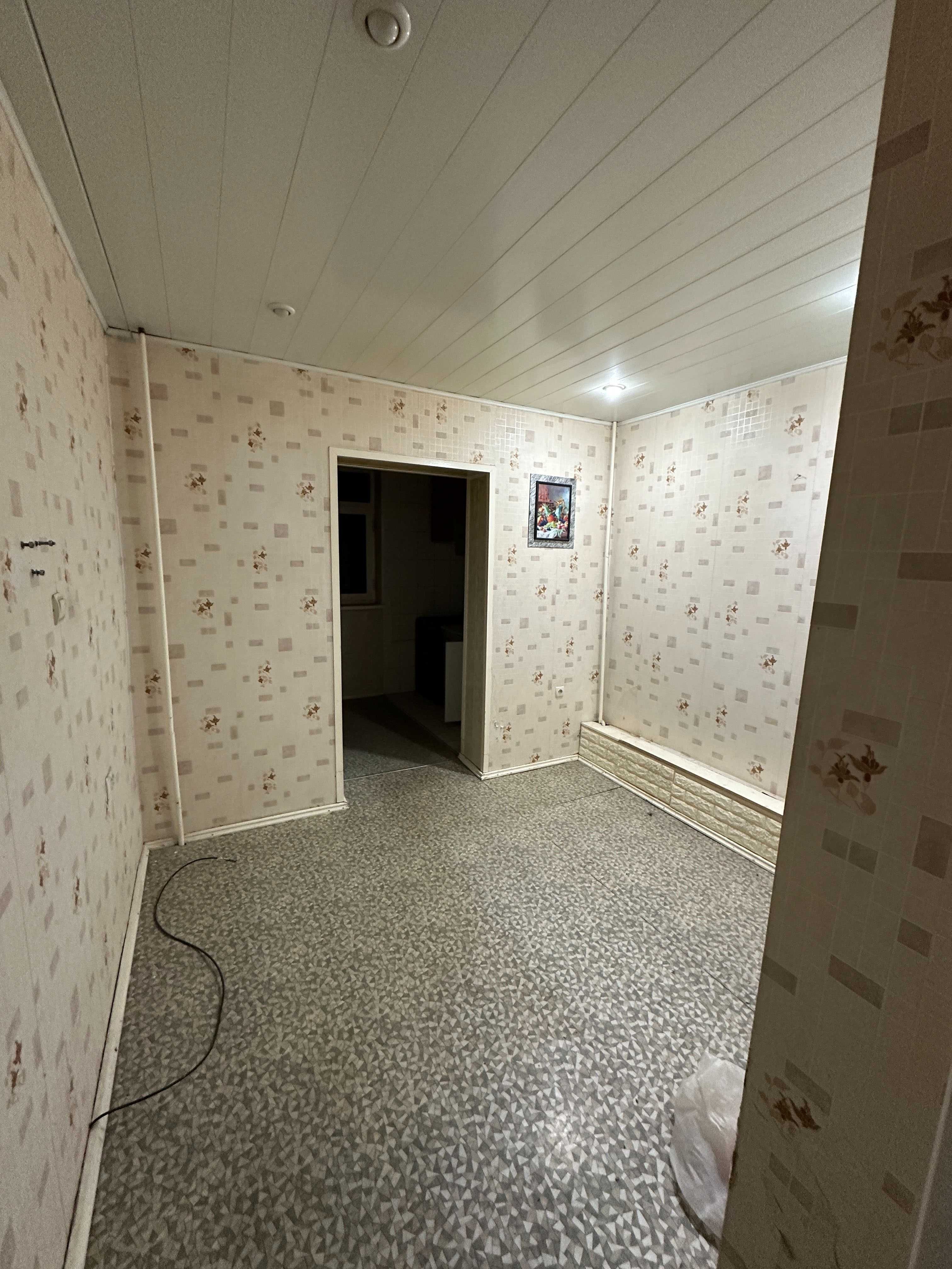 Продается квартира 3 комнаты. Массив ТТЗ-4 Диадора