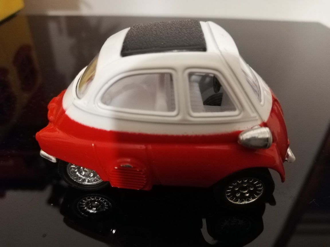 Macheta BMW isetta 1:38 de colectie anii 80