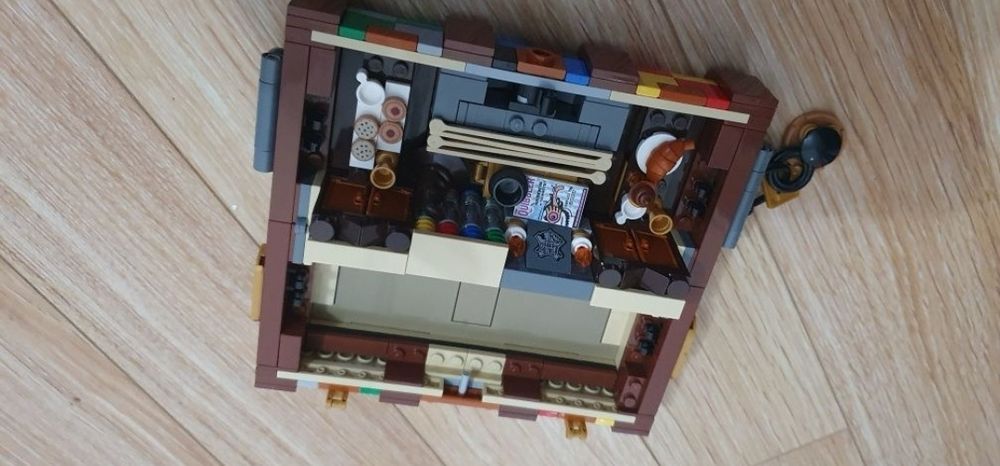 Lego Harry Potter, Cufăr magic Hogwarts