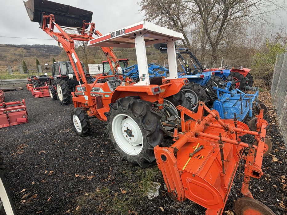 Tractoras tractor japonez kubota L1-265 cu incarcator frontal