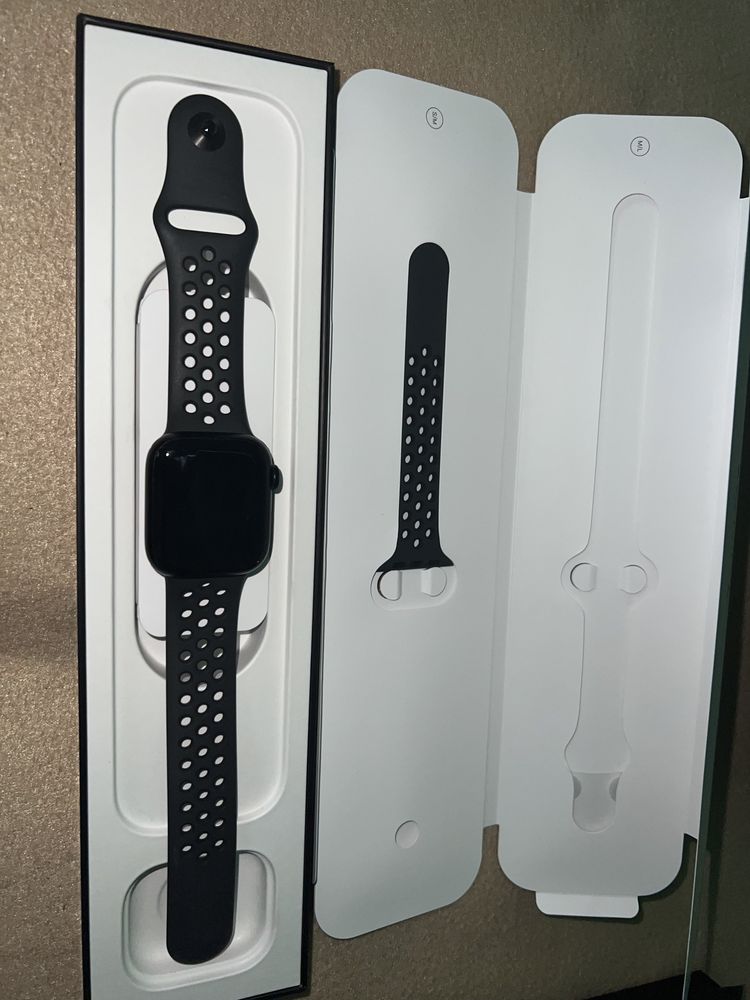 Apple Watch Nike 7, 41mm, Nike