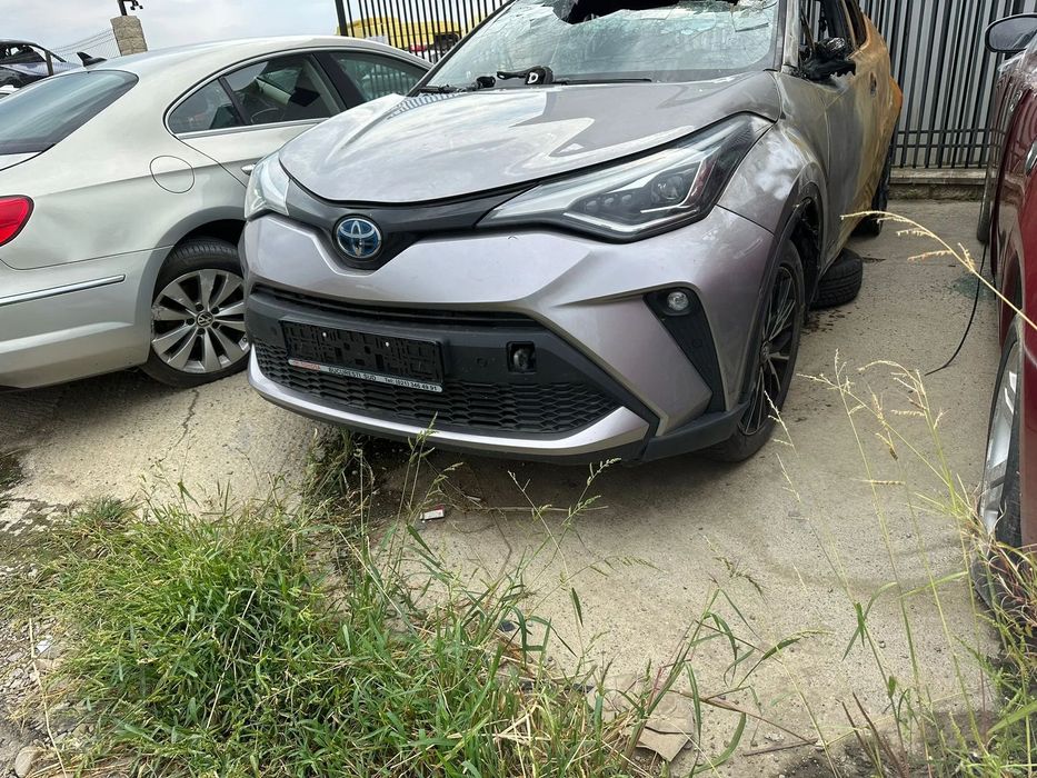 Dezmembrari Toyota C-HR 1.8 Hybrid an 2018 X2zr-W22U