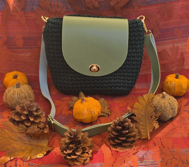 Ръчно плетена чанта