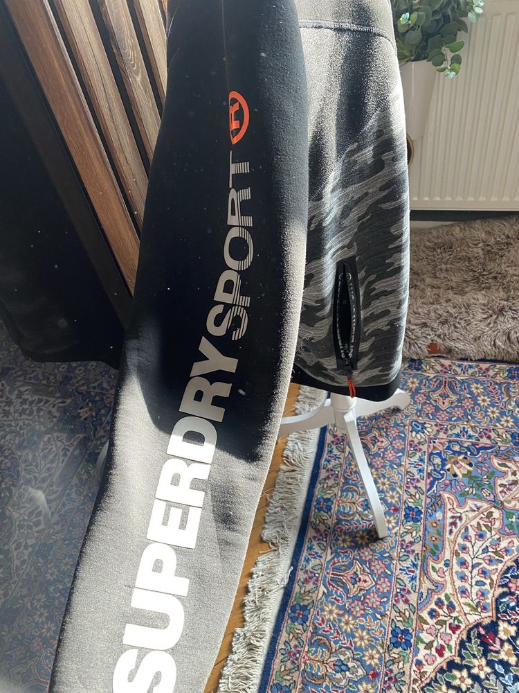 Superdry hoodie 2XL