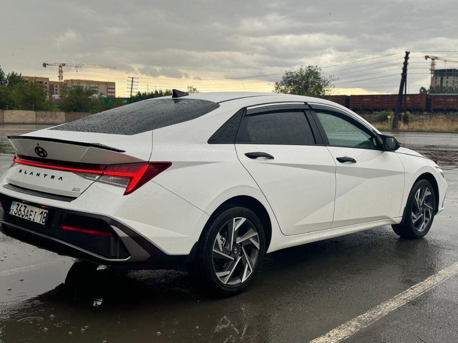 Продам Hyundai Elantra