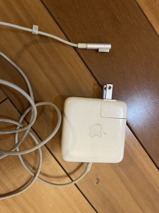 Зарядное устройство на MacBook, MagSafe 1 Power Adapter 45W
