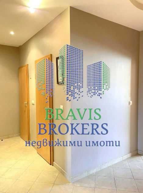 Продава се Тристаен апартамент в Варна, Бриз - 120 кв.м за 1875 €/кв.м - Снимка #5