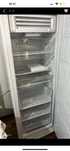 Продам морозильник indesit
