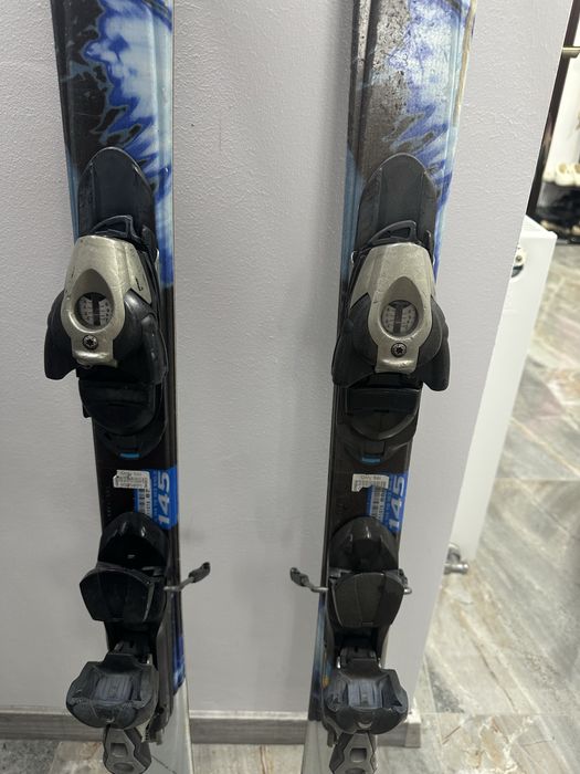 Schiuri salomon 145 cm