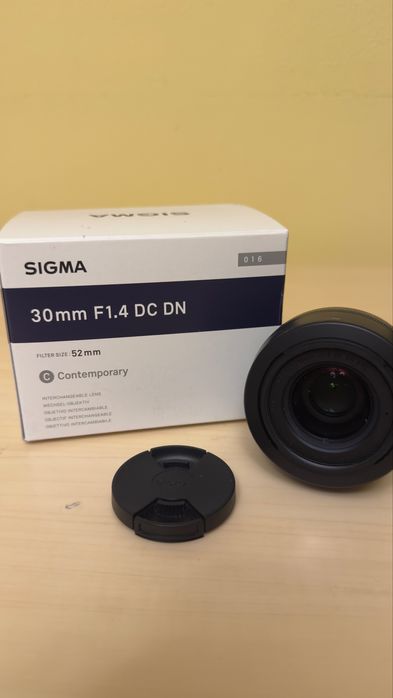 Sigma 30mm f/1.4 DC DN Contemporary для Sony E
