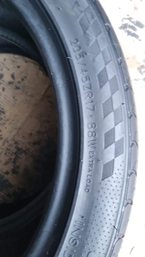 2 Anvelope Vară Blacklion 205 45 ZR17  Stare Perfectă