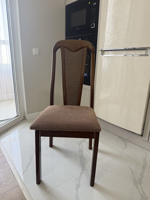 Стул деревянный 4 шт