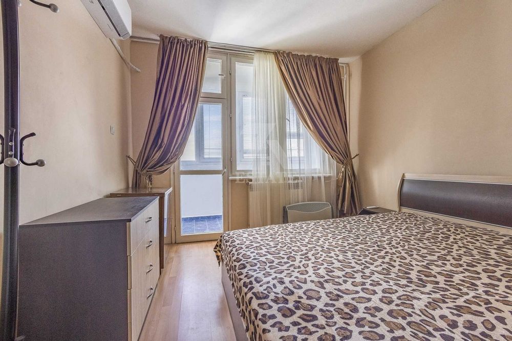 Дава се под наем Тристаен апартамент в София, Зона Б-18 - 74 кв.м за 613 € - Снимка #4