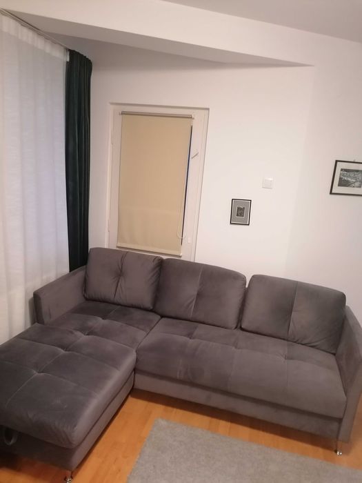 Coltar gri, cu depozit
