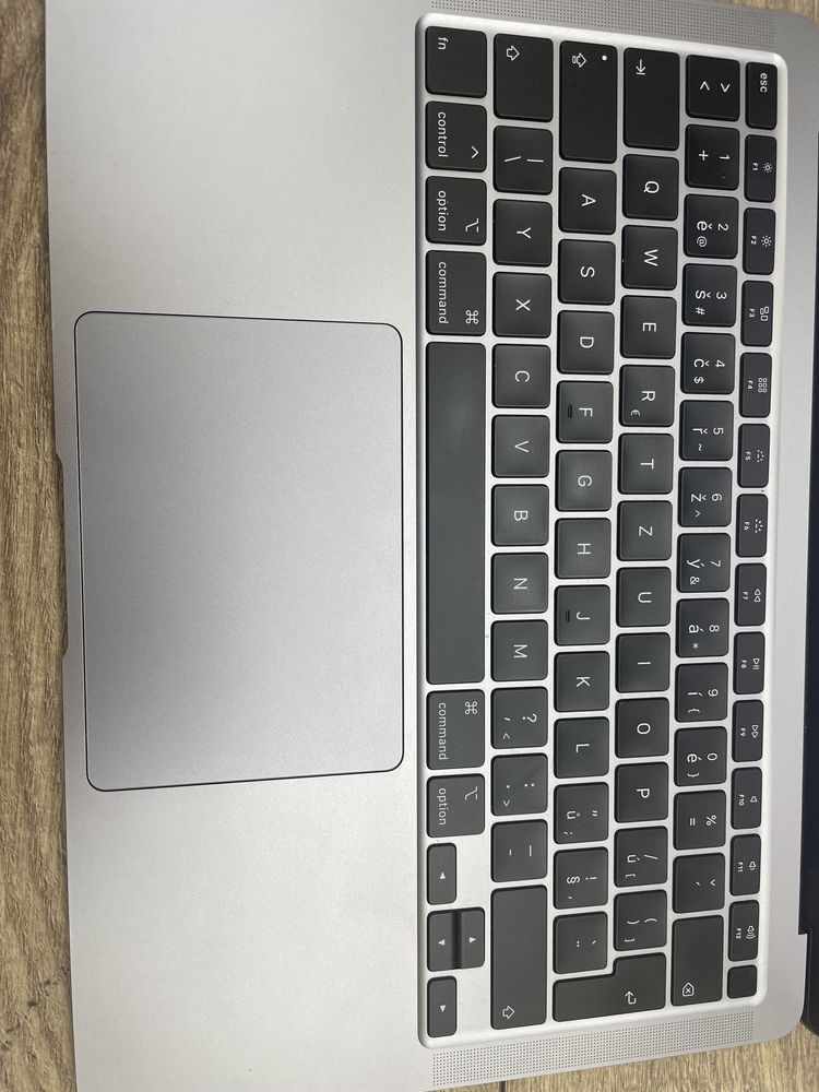 Macbook air 13.3 m1-z12b000hg 8/256gb