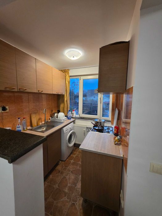 De inchiriat Garsoniera dubla Prel. Ghencea. LIBERA DIN 17 DECEMBRIE