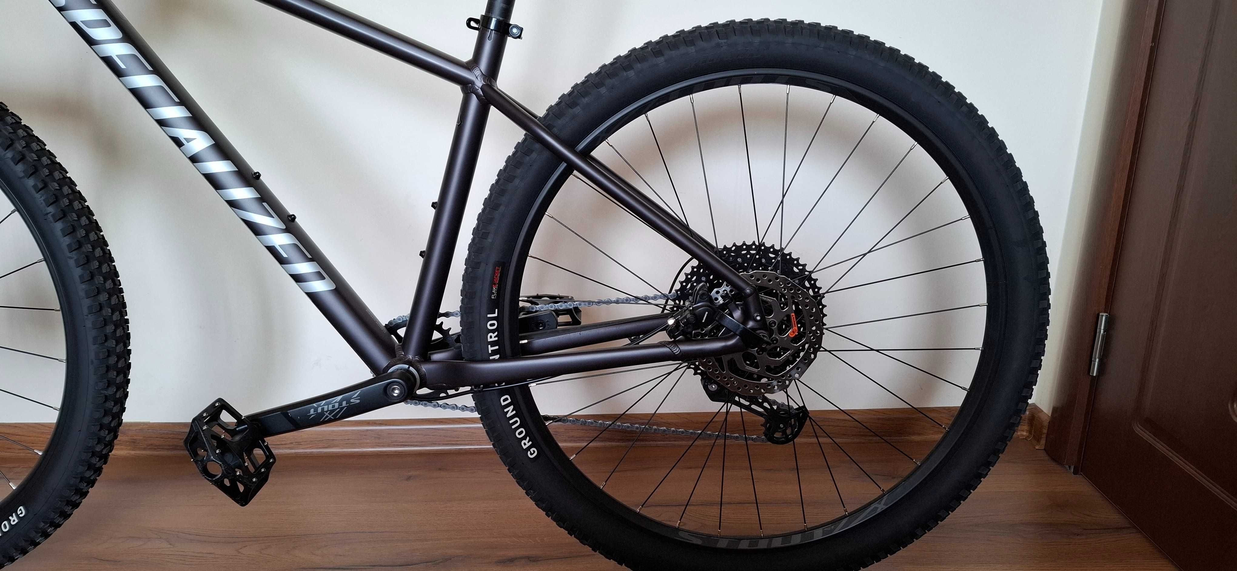 Велосипед 29 Specialized Rockhopper