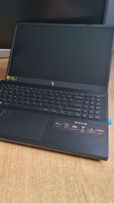 Acer Nitro V15-51-75AC