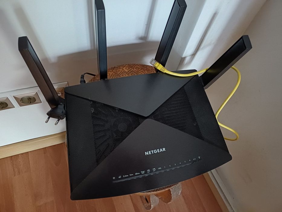 Vand router Netgear Nightwak X10 model R9000