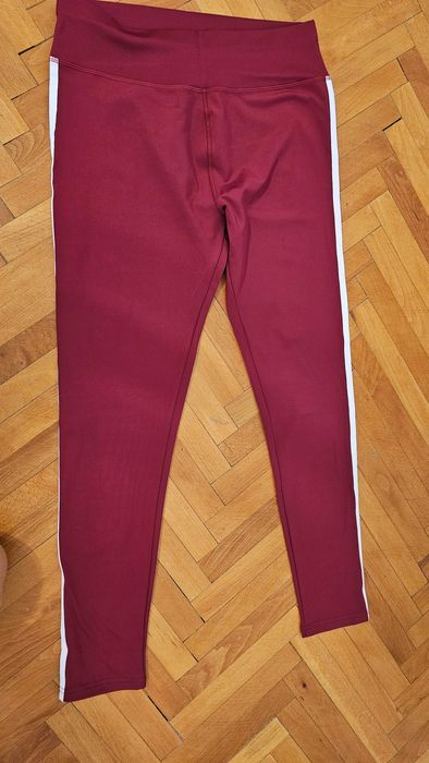 Colanti dama, noi culoarea visiniu