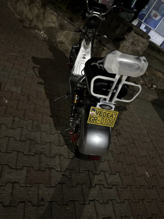 Scuter electric de vanzare
