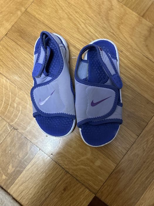 Сандалки Nike