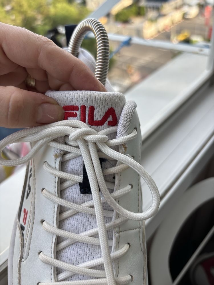 Ghete albe fila 36