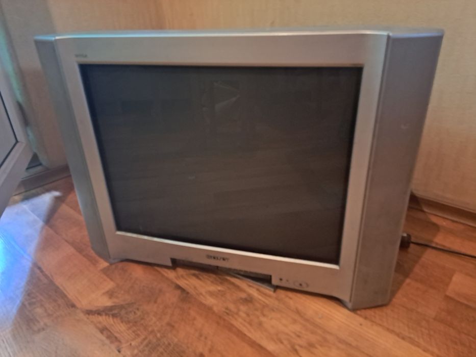 Продам телевизор