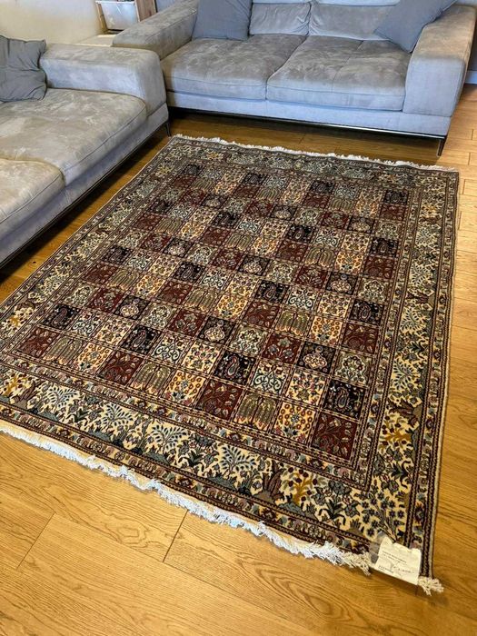 Covoare persane noi - diferite culori si dimensiuni