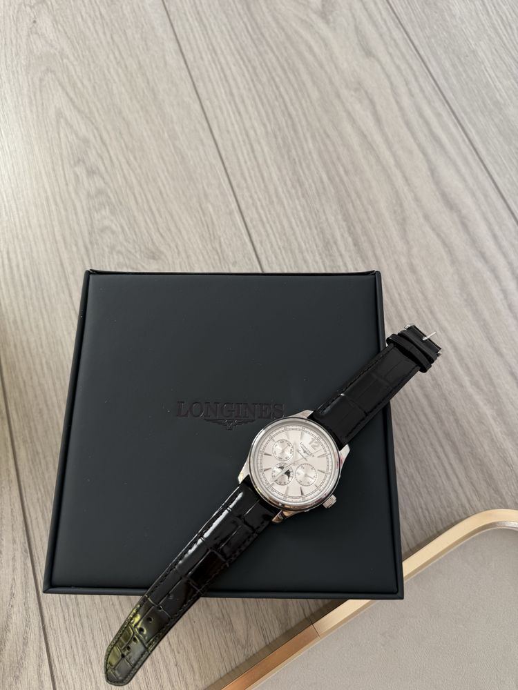 Часы Longines