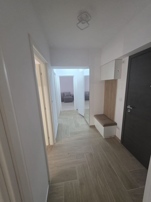 Inchiriez apartament 2 camere Complex Evergreen Tatarasi