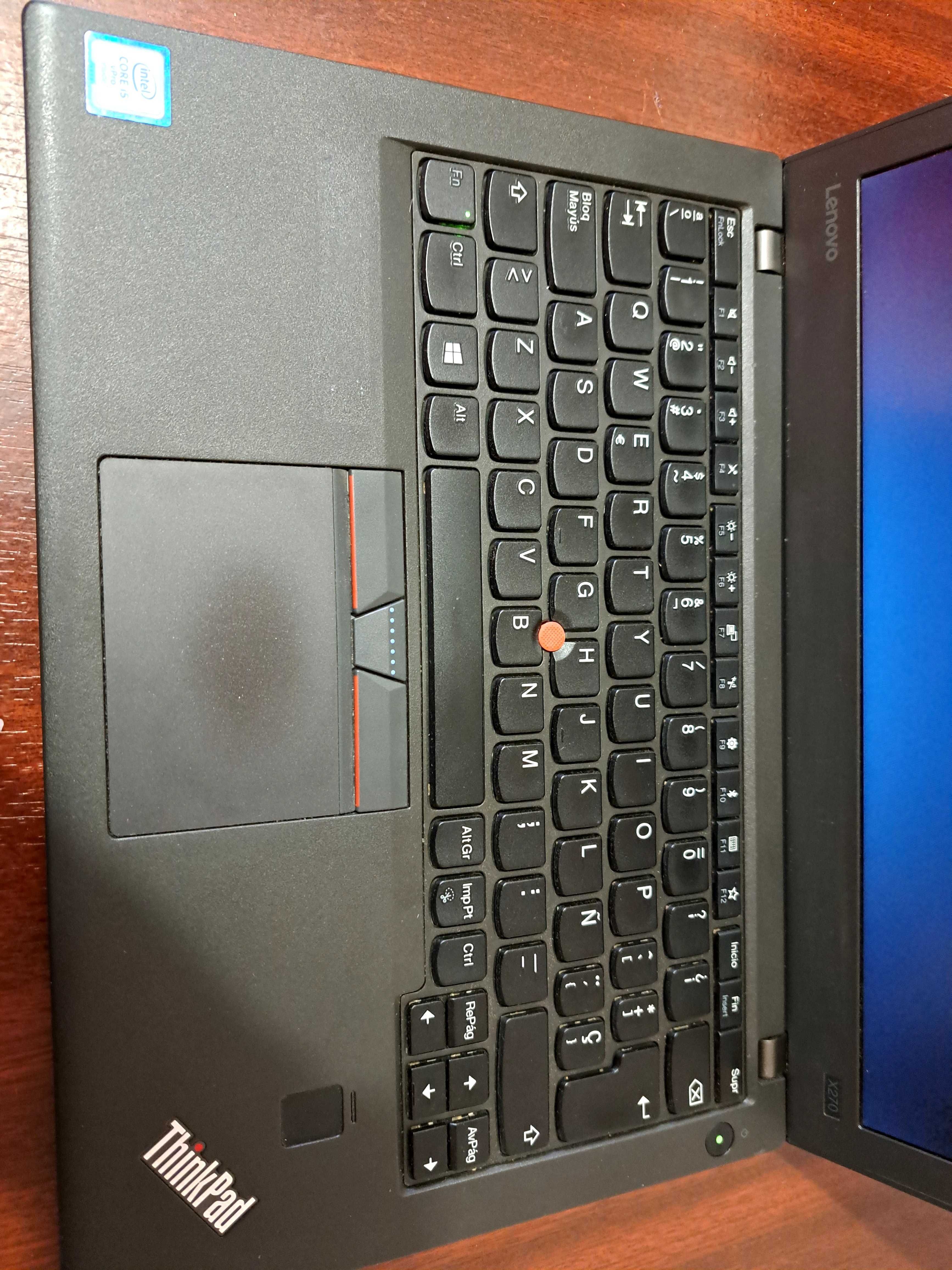 Laptop lenovo i5 6300u