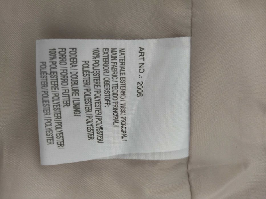 Дълго дебело зимно яке с качулка и свалящ се екологичен косъм