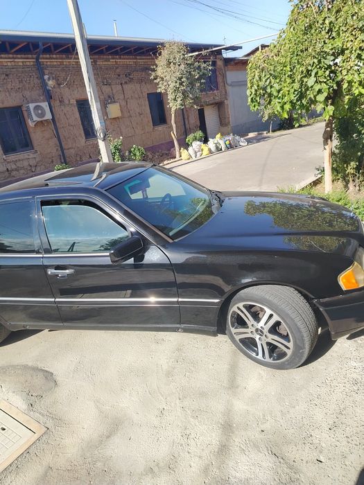 Mersedesi Benz 202