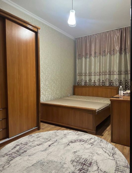 Сдается 3 ком Метро Ойбек. DMAAR Бизнес Центр.