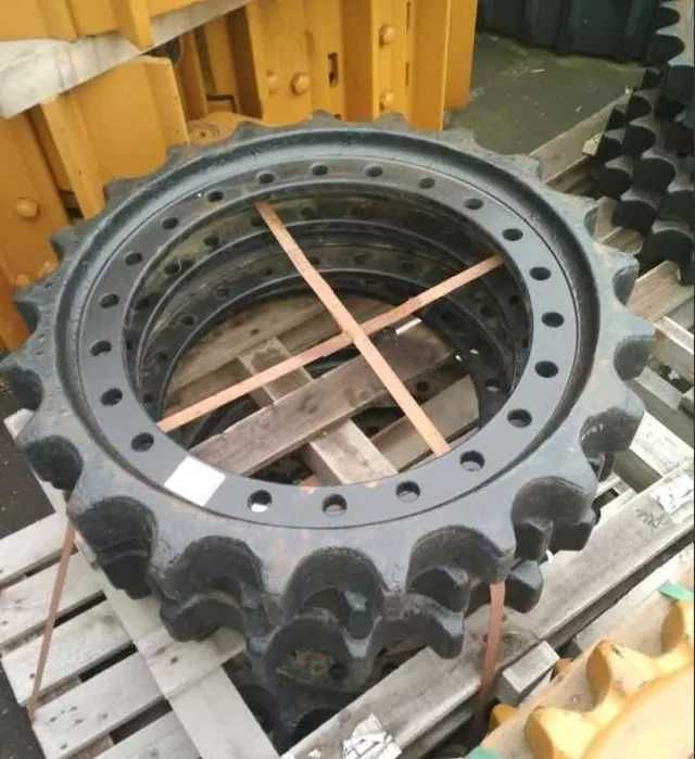 Звёздочка ведущая Cat Volvo Komatsu Doosan HItachi