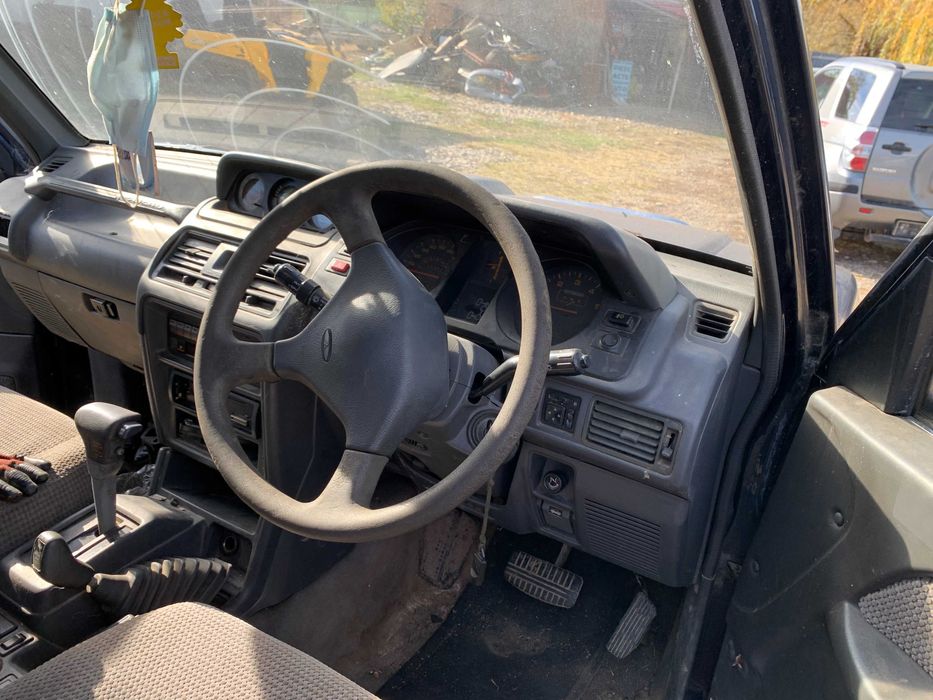 Dezmembrari Dezmembrari Piese piesa Dez Mitsubishi Pajero Shogun 2,8 d