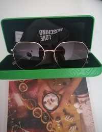 Страхотни дамски слънчеви очила Love Moschino