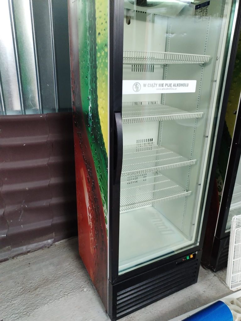 Vitrina frigorifica frigider bauturi