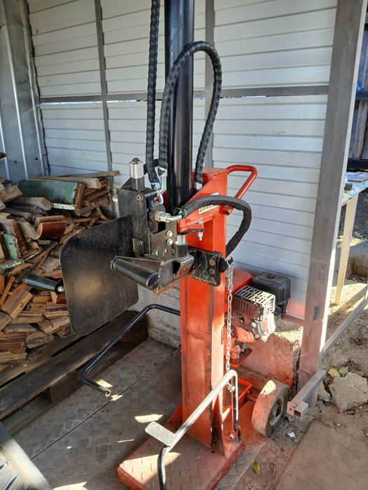 Despicator lemne, benzina.