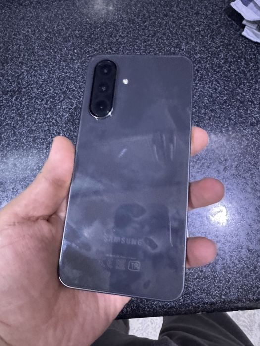 samaung a36 8.128g holati ideal karopka dak bor