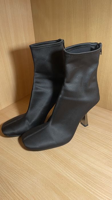 Обувь в хорошем состоянии Зара, каблук 6-8 см