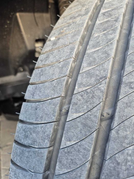 Джанти с гуми за Mercedes Sprinter 
като нови MICHELIN 235/60/17C