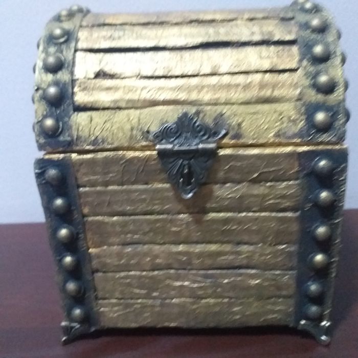 Сундучок для сокровищ