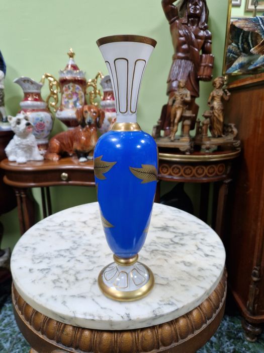 Чудесна рядка антикварна колекционерска ваза Бохемия