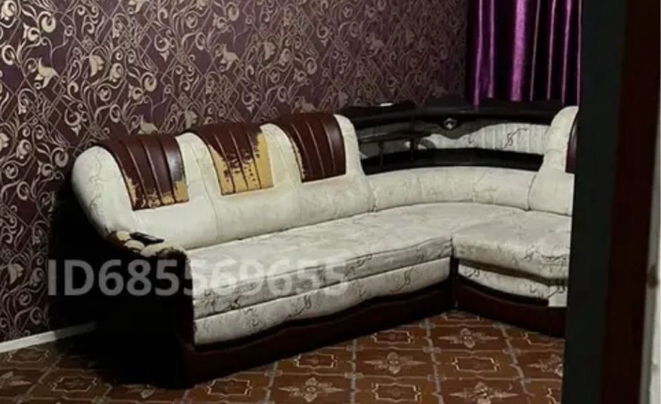 Отдам даром угловой диван