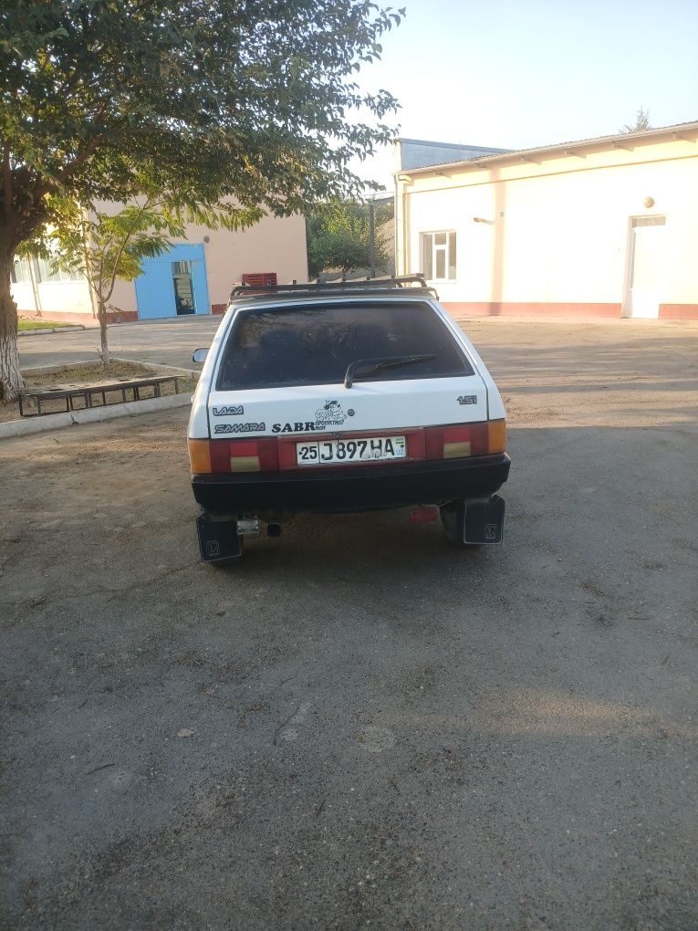 Zur qwertyuiopp1988